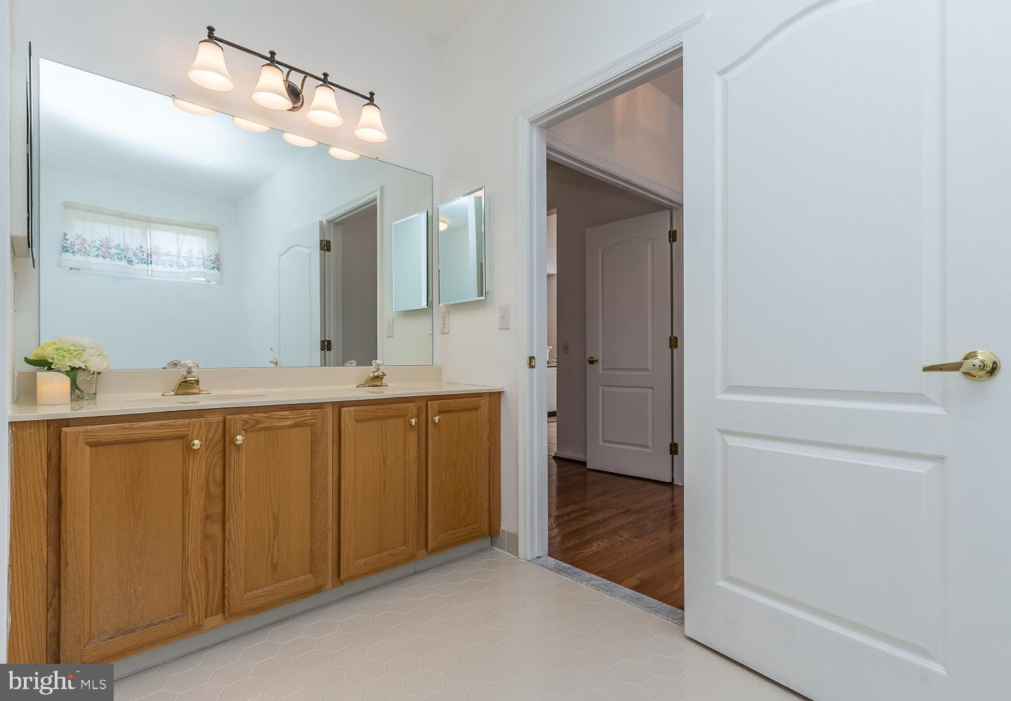 1435 Quaker Ridge West Chester, PA 19380 - Photo 12 of 23 Master Bathroom