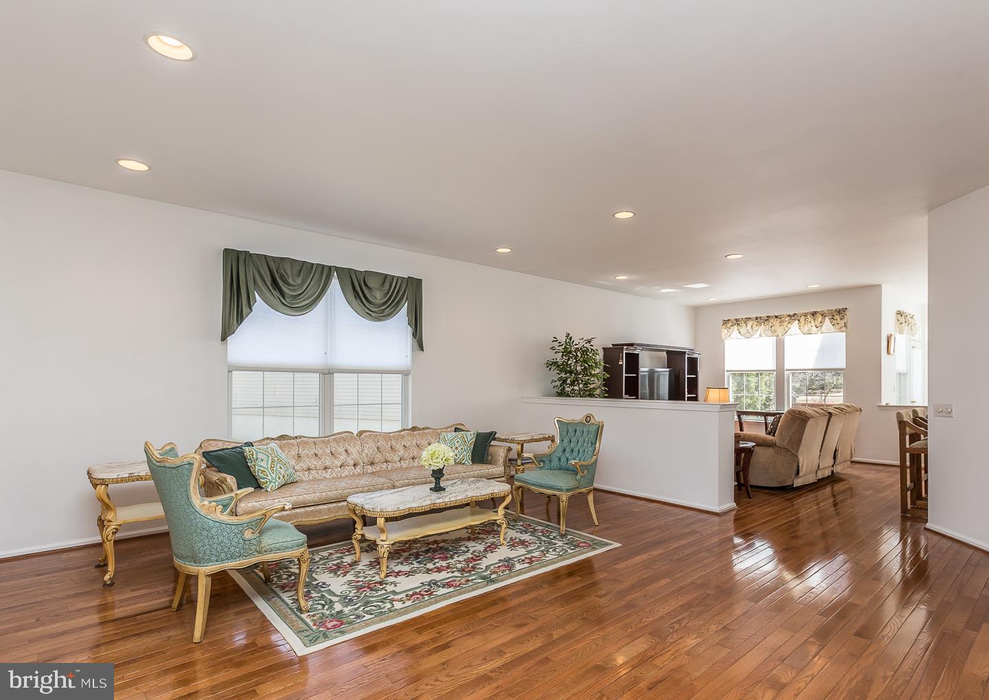 1435 Quaker Ridge West Chester, PA 19380 - Photo 5 of 23 Den