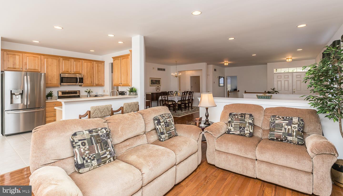 1435 Quaker Ridge West Chester, PA 19380 - Photo 6 of 23 Den