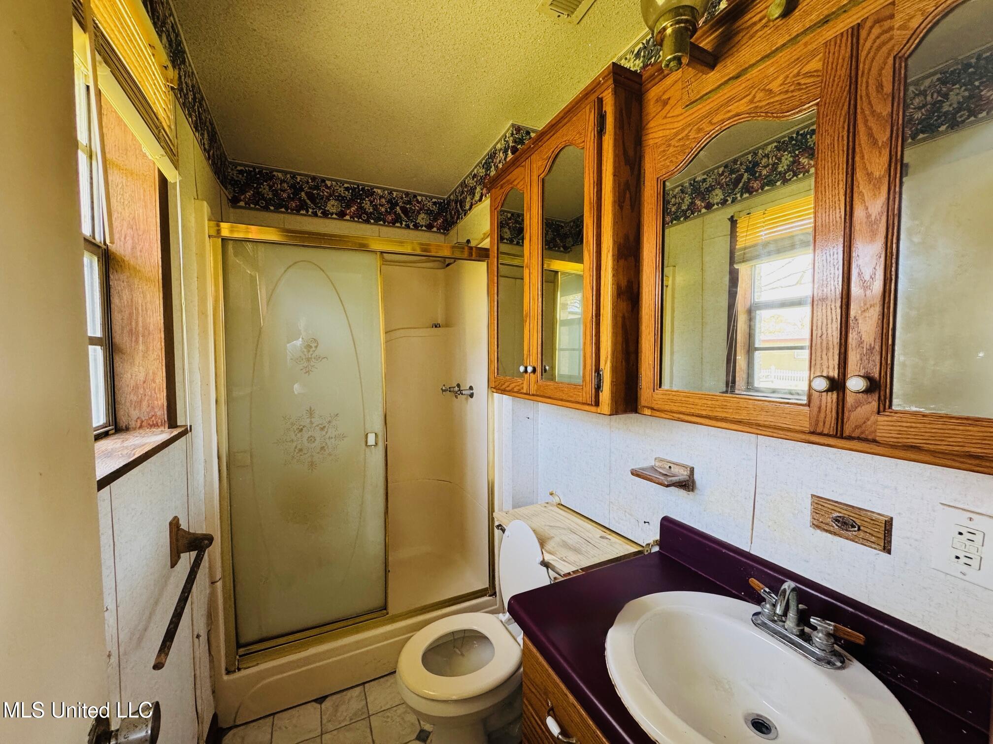 3725 Macphelah Road Moss Point, MS 39563 - Photo 19 of 19 IMG_2491