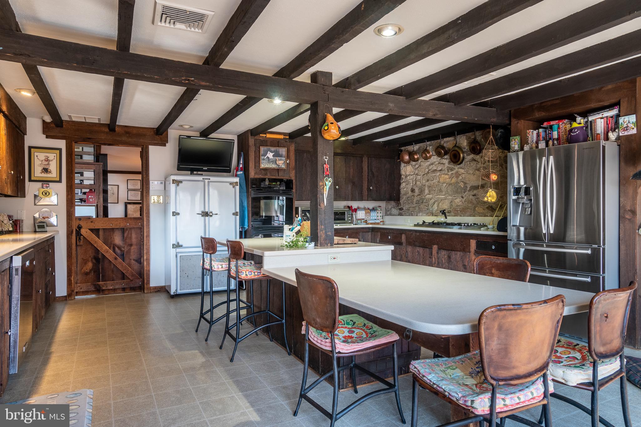 112 Sheeder Road Phoenixville, PA 19460 - Photo 9 of 40 Kitchen