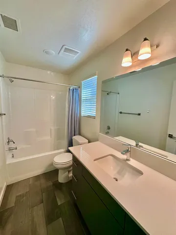 $409,000 | 1921 Kelly Lane, Clovis, CA 93611