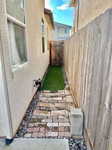 $409,000 | 1921 Kelly Lane, Clovis, CA 93611