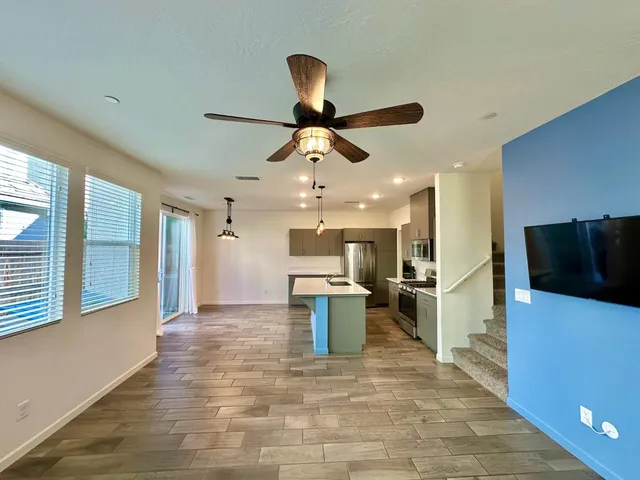 $409,000 | 1921 Kelly Lane, Clovis, CA 93611