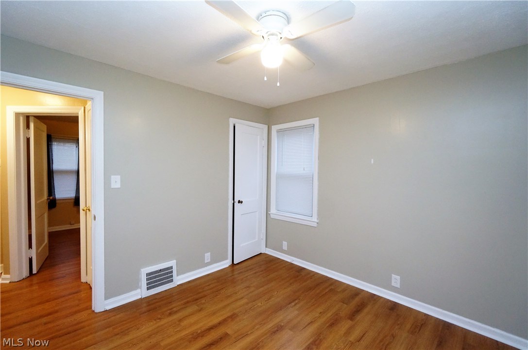 4129 Ellison Road South Euclid, OH 44121 - Photo 5 of 35