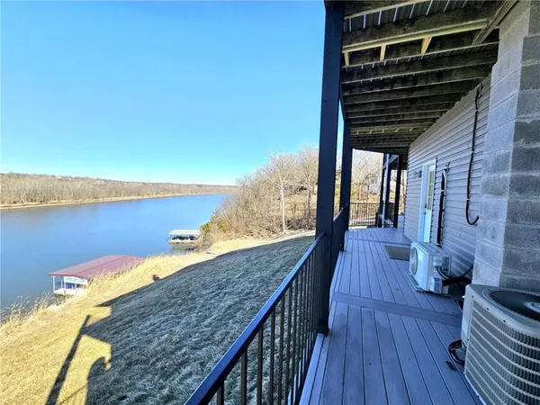 $599,900 | 22155 Eden Circle, Warsaw, MO 65355