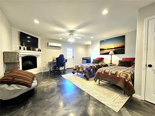 $599,900 | 22155 Eden Circle, Warsaw, MO 65355