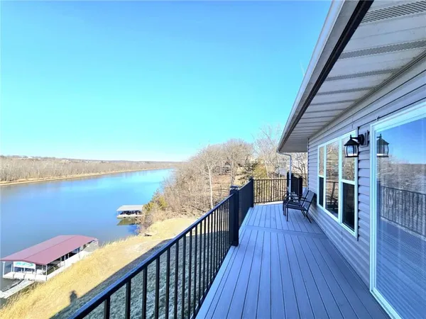 $599,900 | 22155 Eden Circle, Warsaw, MO 65355