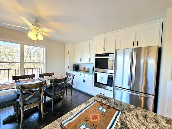 $599,900 | 22155 Eden Circle, Warsaw, MO 65355