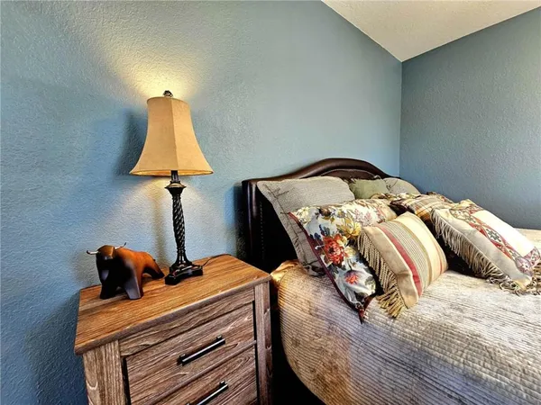 $599,900 | 22155 Eden Circle, Warsaw, MO 65355