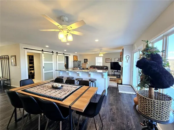 $599,900 | 22155 Eden Circle, Warsaw, MO 65355