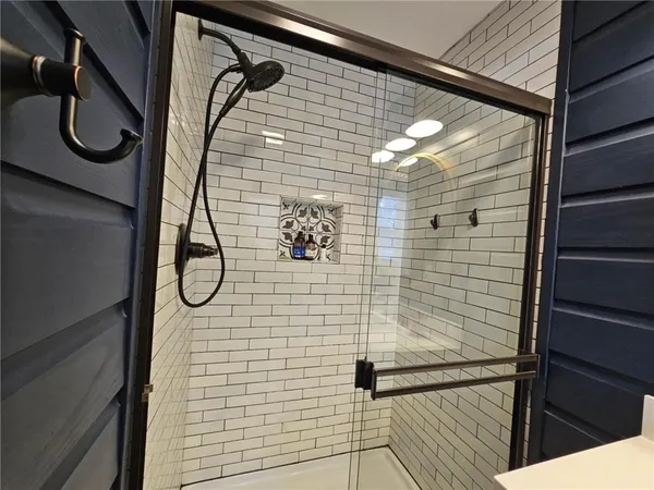 $599,900 | 22155 Eden Circle, Warsaw, MO 65355