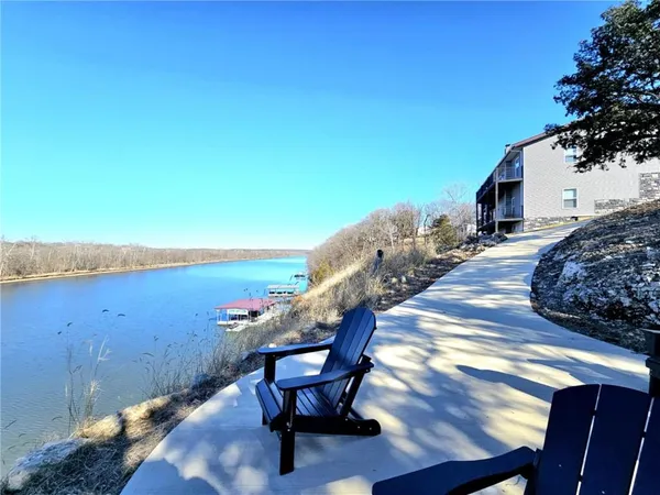 $599,900 | 22155 Eden Circle, Warsaw, MO 65355