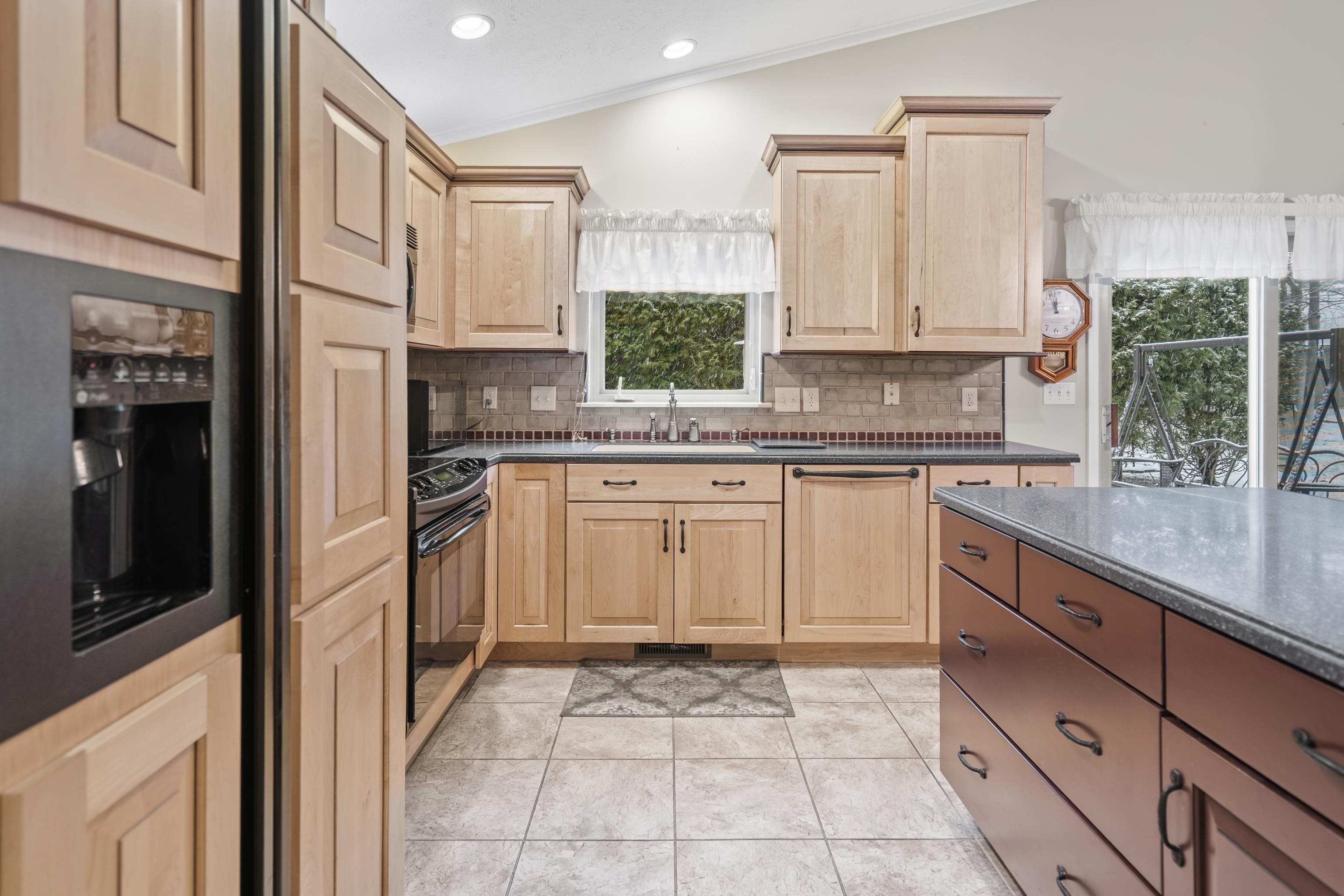 1263 Terra Road, Unit 33 Traverse City, MI 49686 - Photo 4 of 34 Gallery Image 4