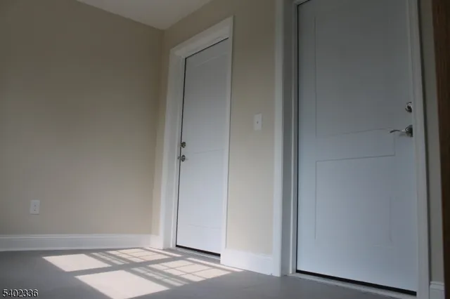 $2,500 | 14 Burnham Road, Unit B, Morris Plains, NJ 07950