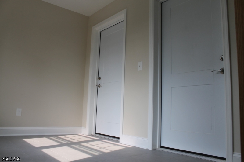 14 Burnham Road, Unit B Morris Plains, NJ 07950 - Photo 12 of 14