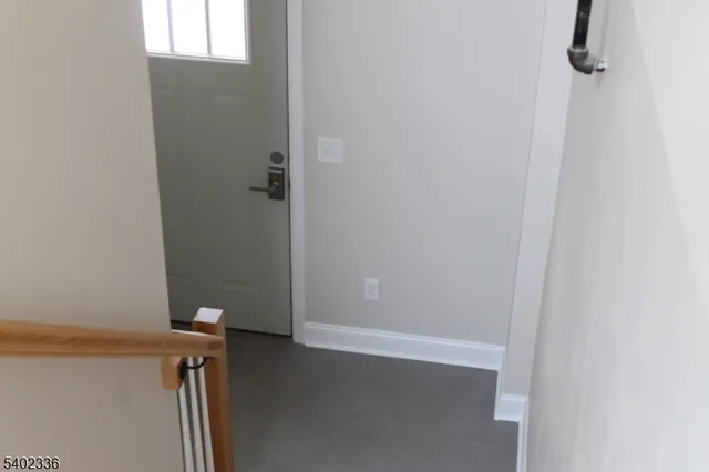 $2,500 | 14 Burnham Road, Unit B, Morris Plains, NJ 07950