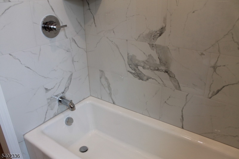 14 Burnham Road, Unit B Morris Plains, NJ 07950 - Photo 9 of 14