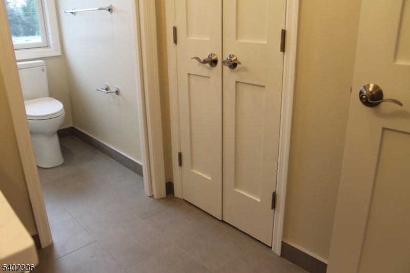 14 Burnham Road, Unit B Morris Plains, NJ 07950 - Photo 10 of 14