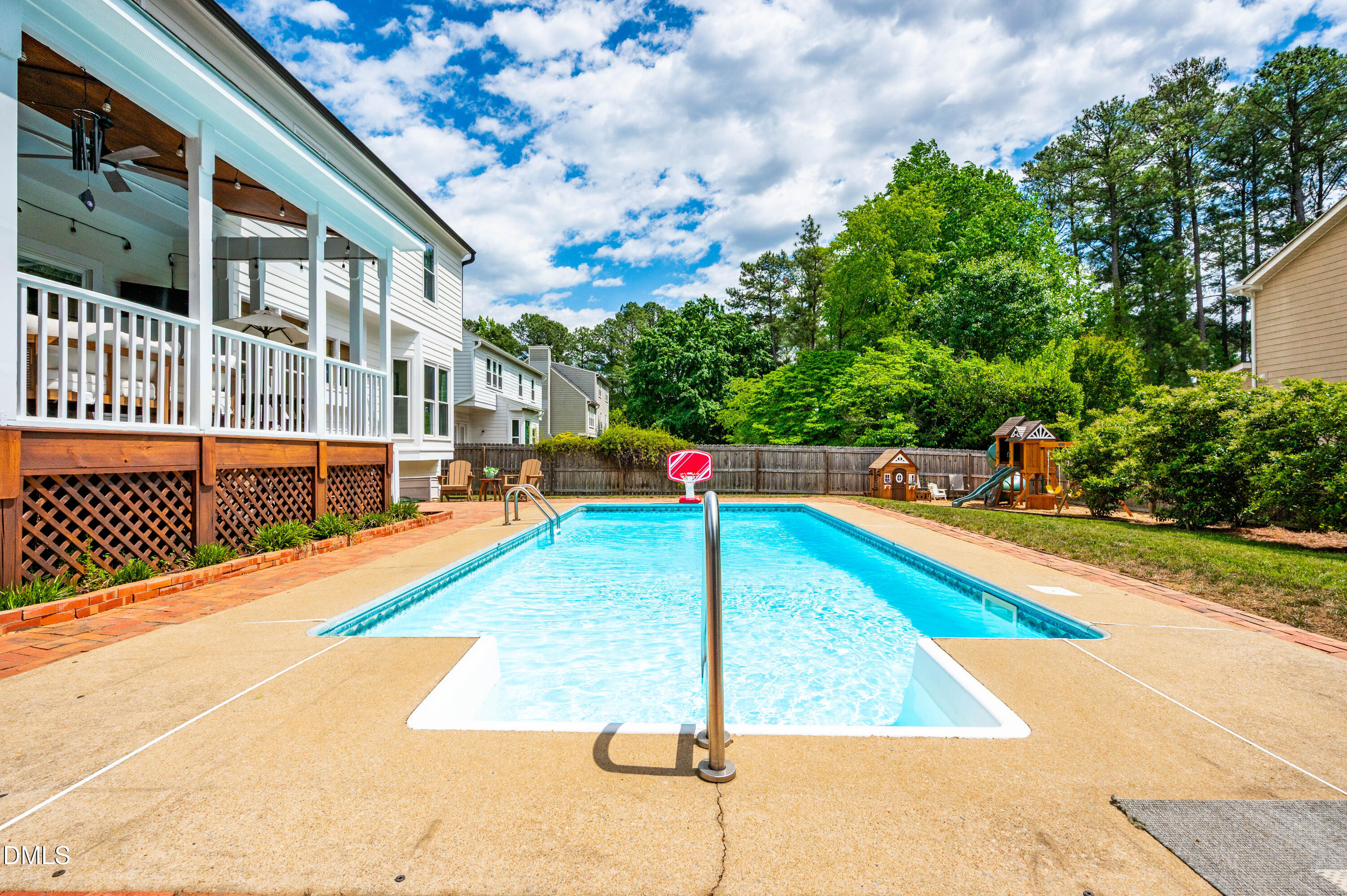 2124 Osprey Circle Raleigh, NC 27615 - Photo 50 of 57 50_dsc_2011