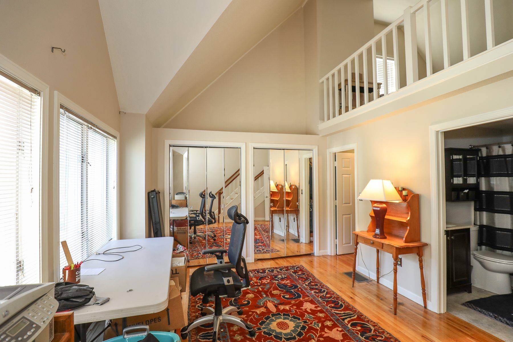 17 Salisbury Road Nashua, NH 03064 - Photo 17 of 20