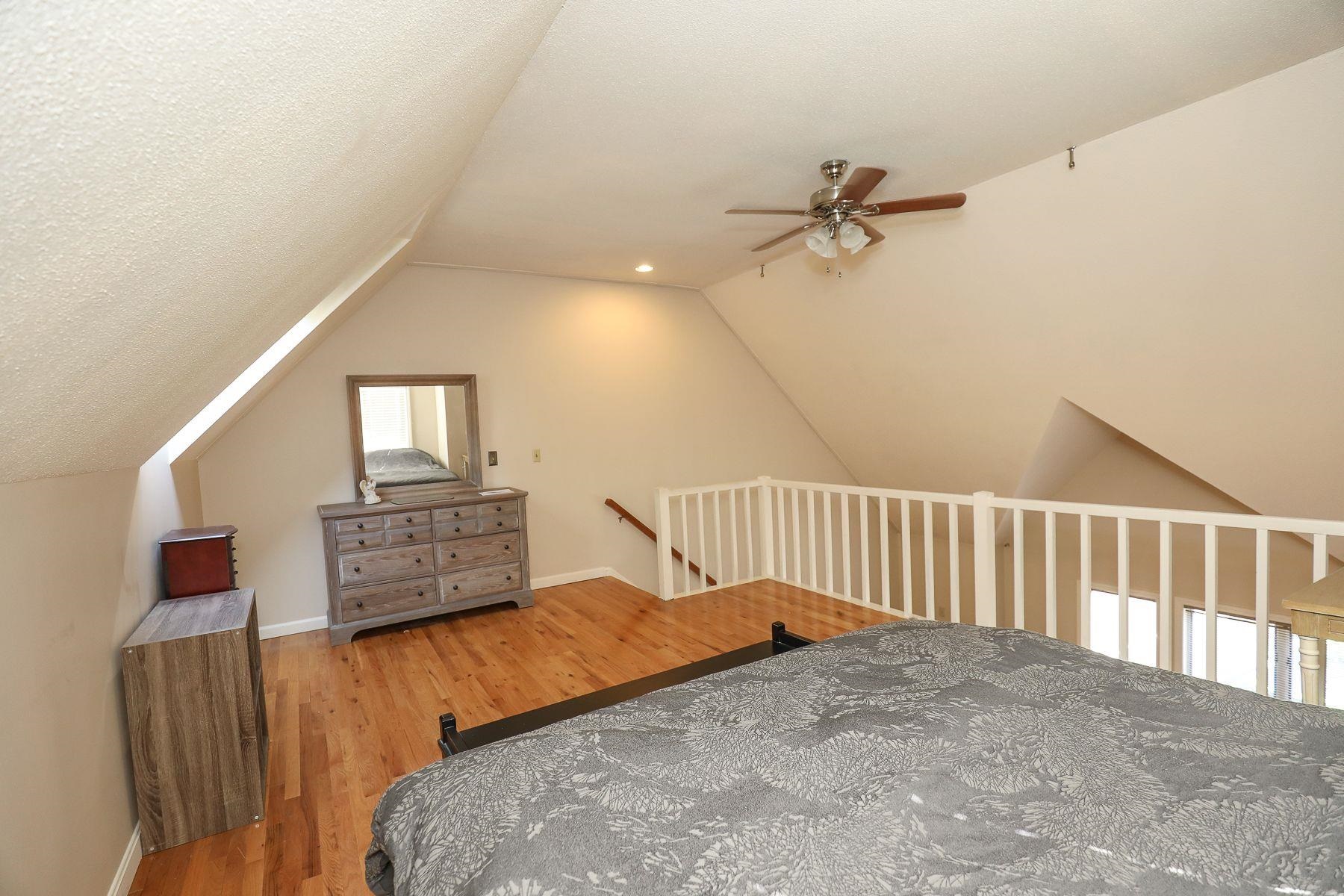17 Salisbury Road Nashua, NH 03064 - Photo 19 of 20