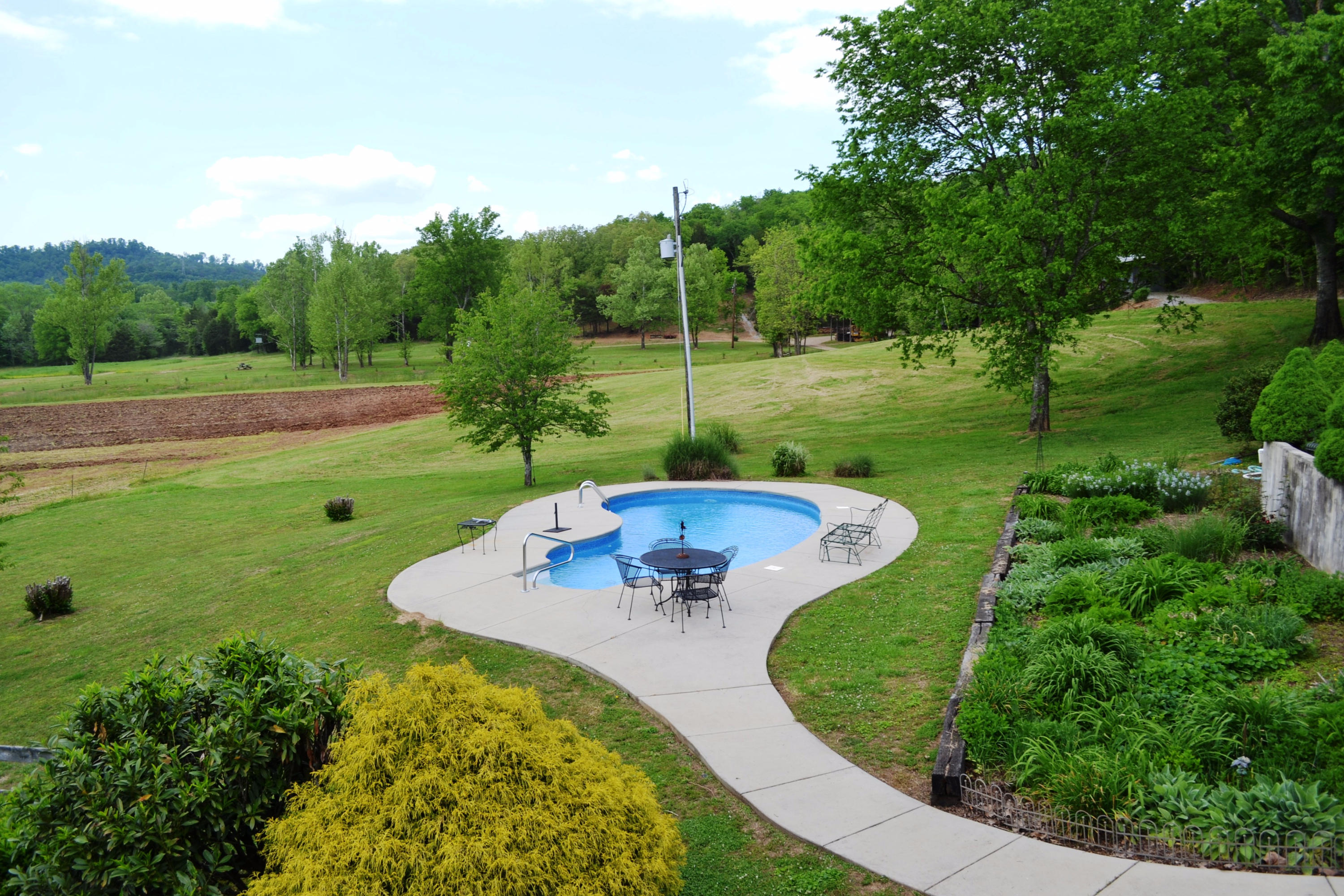 625 New England Road Wildwood, GA 30757 - Photo 39 of 59 Pool from above 2