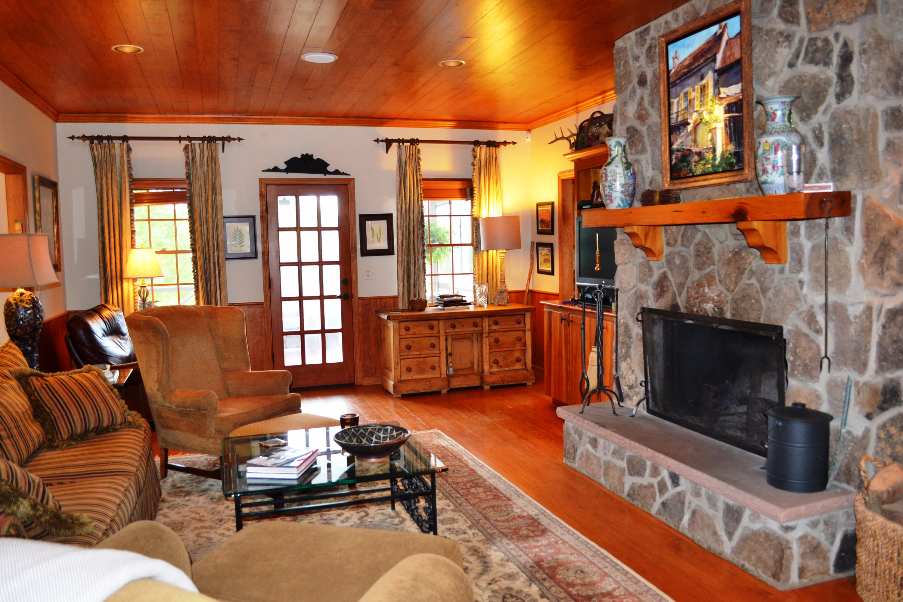 625 New England Road Wildwood, GA 30757 - Photo 10 of 59 Living room 3