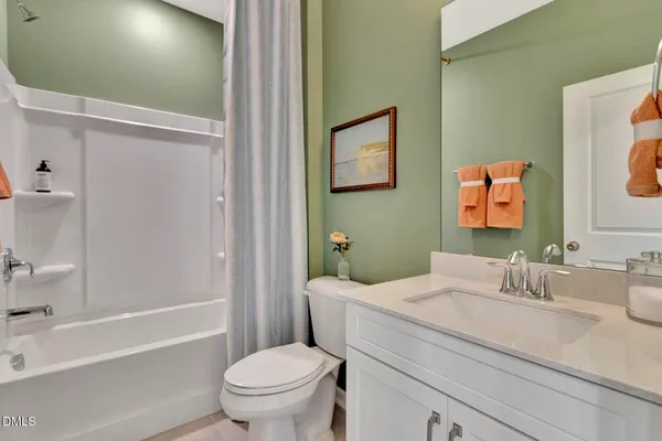 $525,000 | 10046 Secluded Gdn Drive, Apex, NC 27523