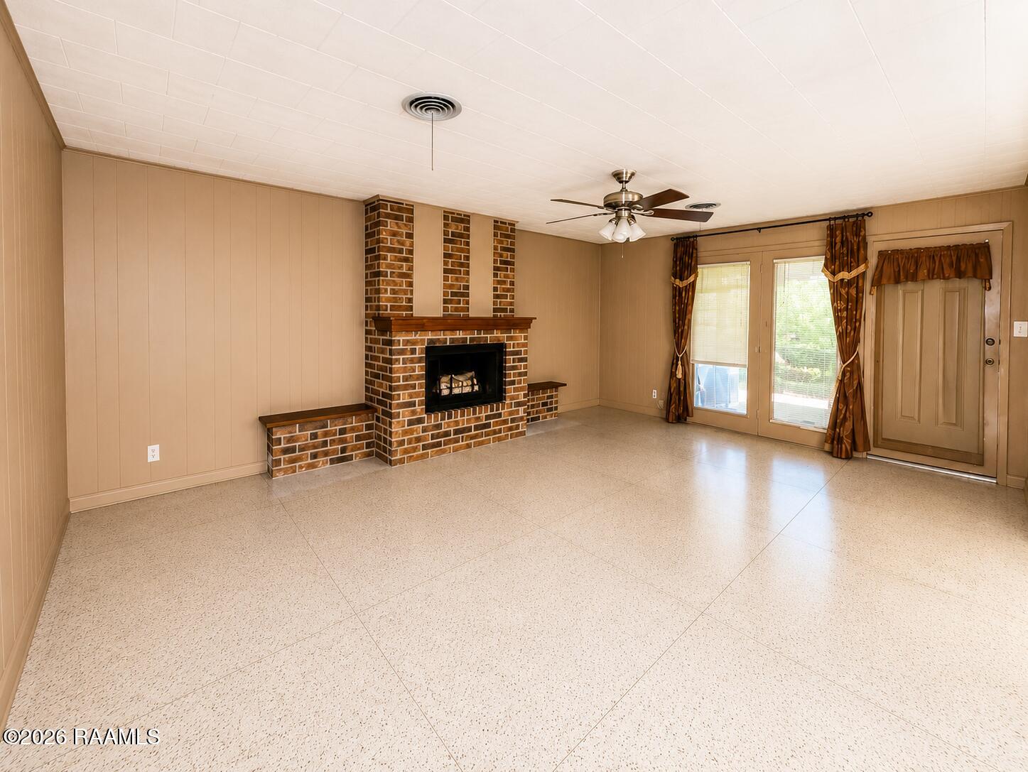 8419 Sand Pit Road Abbeville, LA 70510 - Photo 4 of 28 5