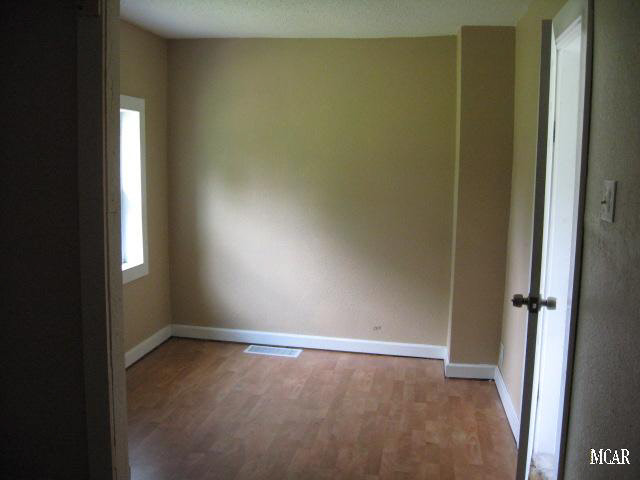 3015 West Temperance Road Temperance, MI 48182 - Photo 9 of 9 20016077-8.JPG