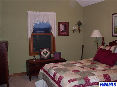 13605 Hamilton Road Roanoke, IN 46783 - Photo 12 of 20