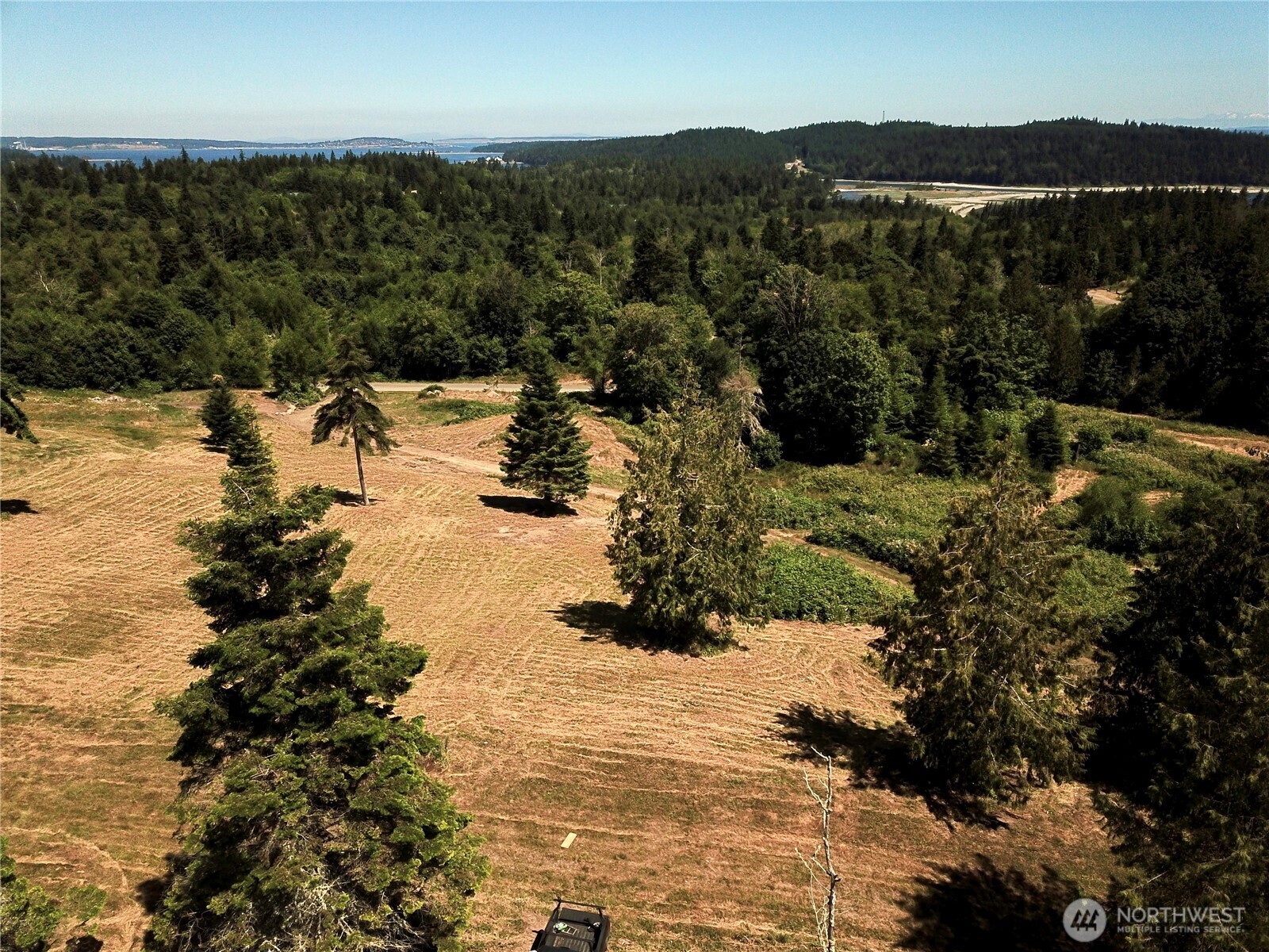 a view of outdoor space and mountain view