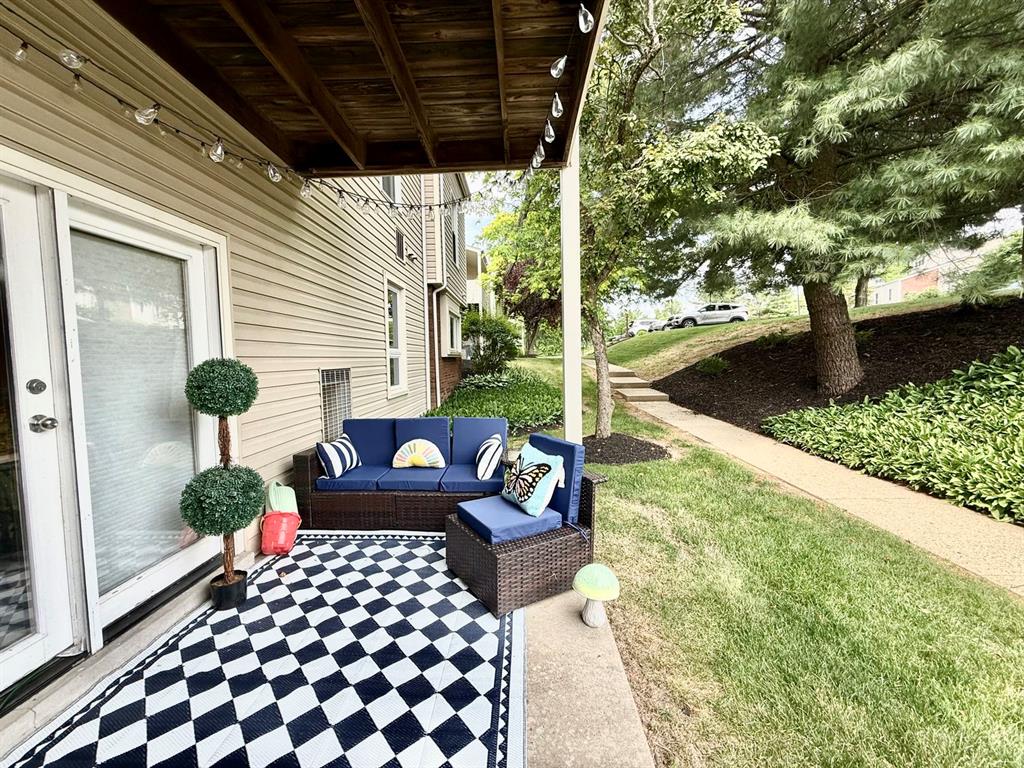 1813 Kenzie Road Pittsburgh, PA 15205 - Photo 2 of 32