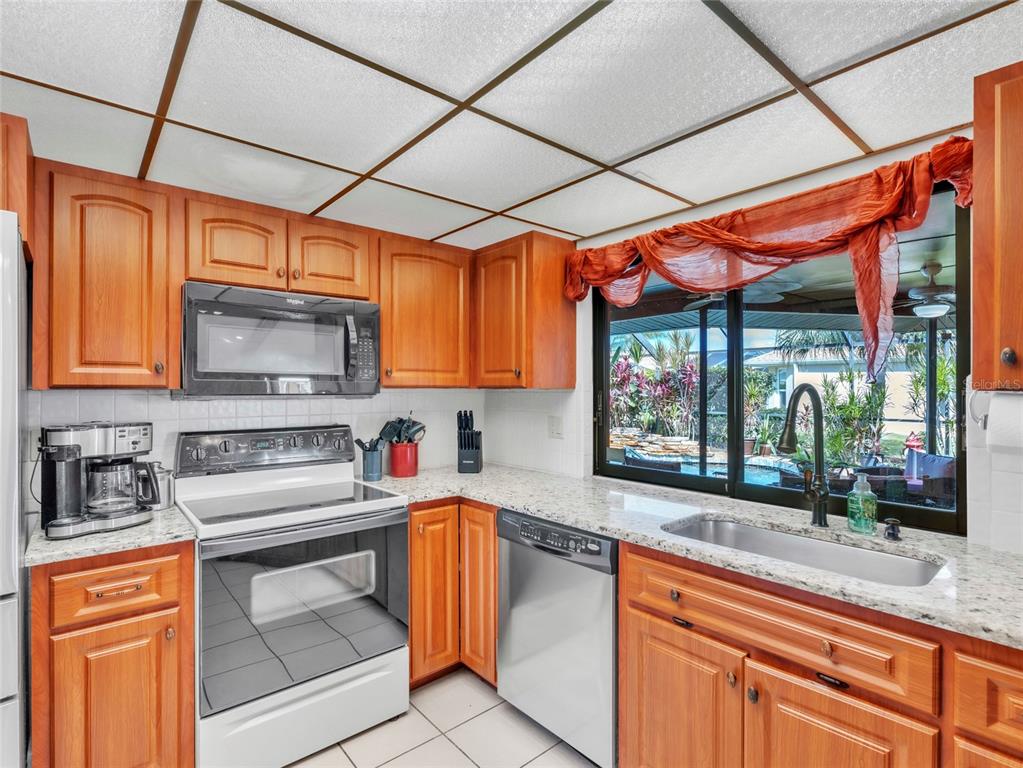 5892 Lincoln Road Venice, FL 34293 - Photo 10 of 27