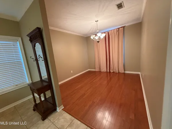 $248,000 | 614 Annawood Lane Northeast, Brookhaven, MS 39601