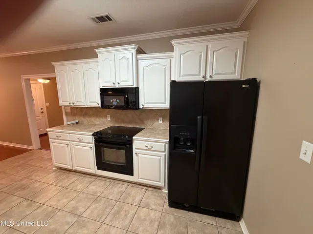 $265,000 | 614 Annawood Lane Northeast, Brookhaven, MS 39601