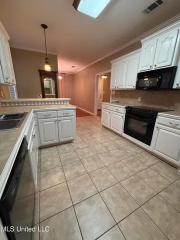 $265,000 | 614 Annawood Lane Northeast, Brookhaven, MS 39601