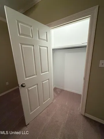 $265,000 | 614 Annawood Lane Northeast, Brookhaven, MS 39601