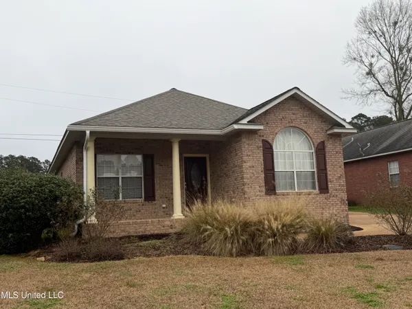 $248,000 | 614 Annawood Lane Northeast, Brookhaven, MS 39601