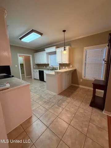 $265,000 | 614 Annawood Lane Northeast, Brookhaven, MS 39601