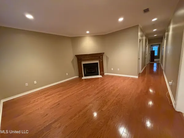 $248,000 | 614 Annawood Lane Northeast, Brookhaven, MS 39601