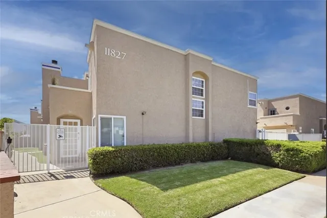 $580,000 | 11827 Loma Drive, Unit 15, Whittier, CA 90604