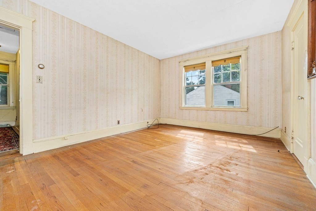 2084 Washington Street Newton, MA 02462 - Photo 11 of 17