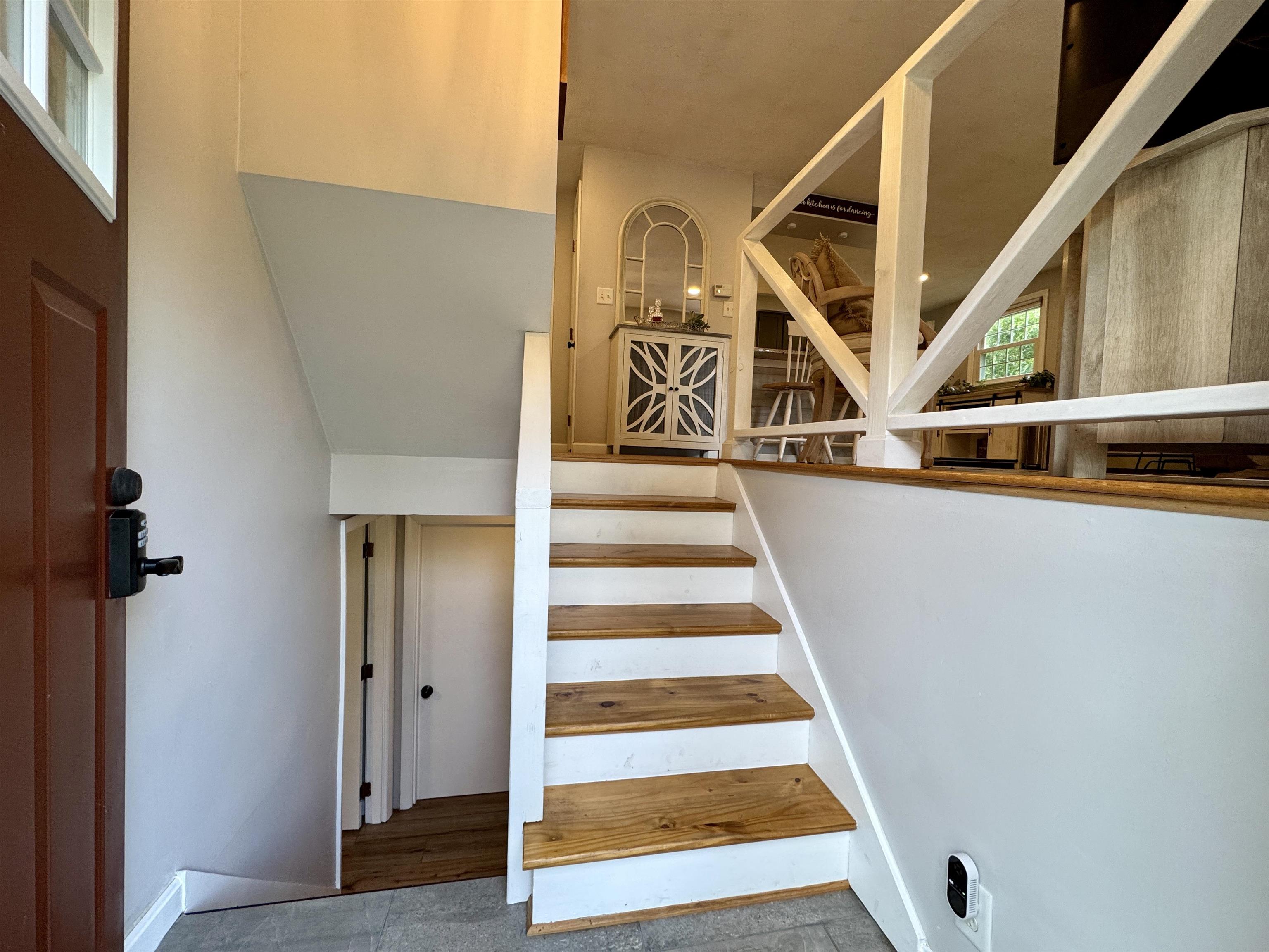 128 Mallego Road Barrington, NH 03825 - Photo 5 of 45