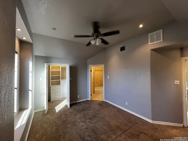 $1,395 | 10622 Gaylord Drive, San Antonio, TX 78224