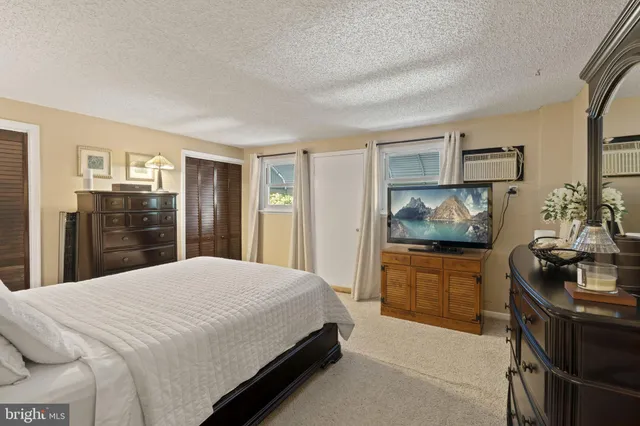 $319,999 | 3581 Nottingham Lane, Philadelphia, PA 19114