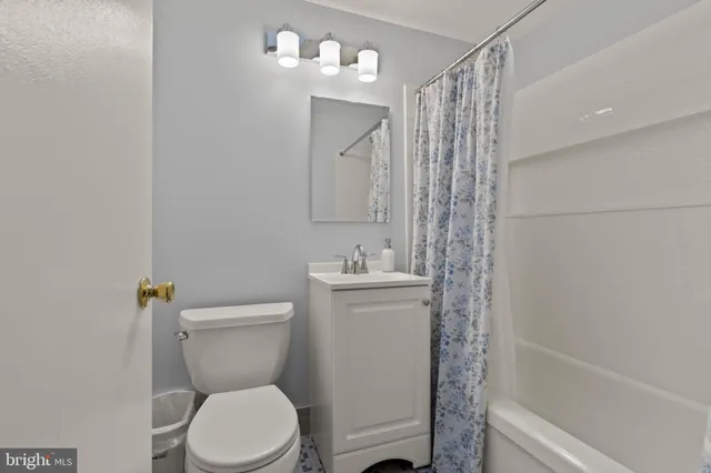 $319,999 | 3581 Nottingham Lane, Philadelphia, PA 19114