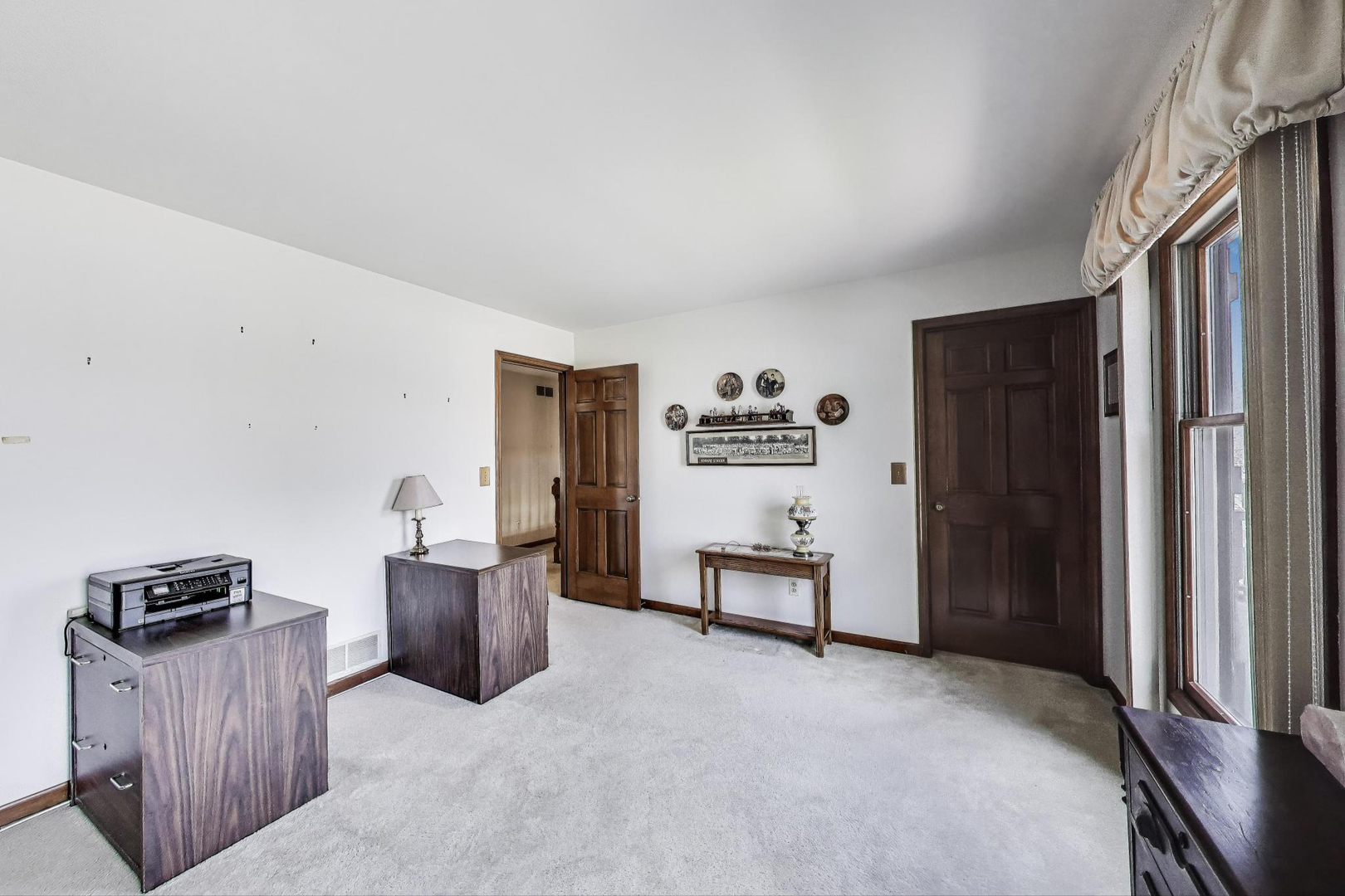 2080 Carolyn Road Aurora, IL 60506 - Photo 34 of 50 a view of kitchen with refrigerator and furniture