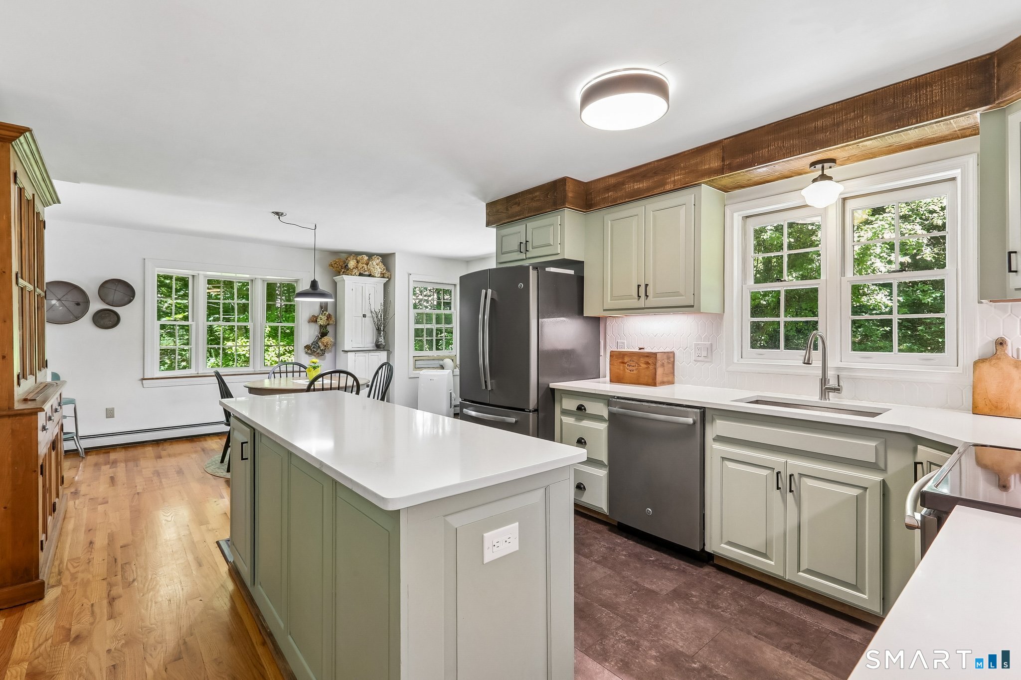 338 Good Hill Road Woodbury, CT 06798 - Photo 12 of 40
